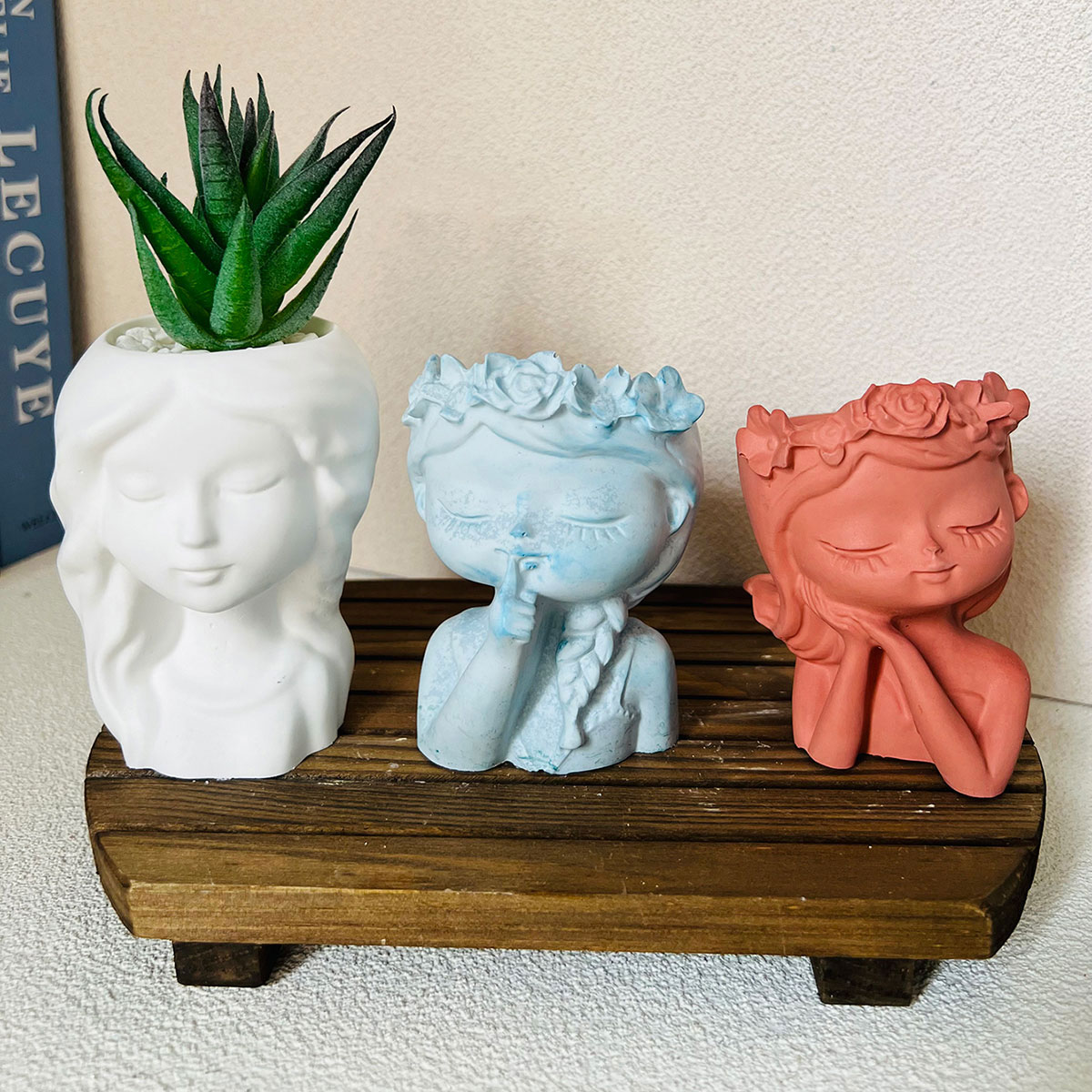 Cute Girl Plant Pot Silicone M - огляд і ціна Gardening Tools Cute