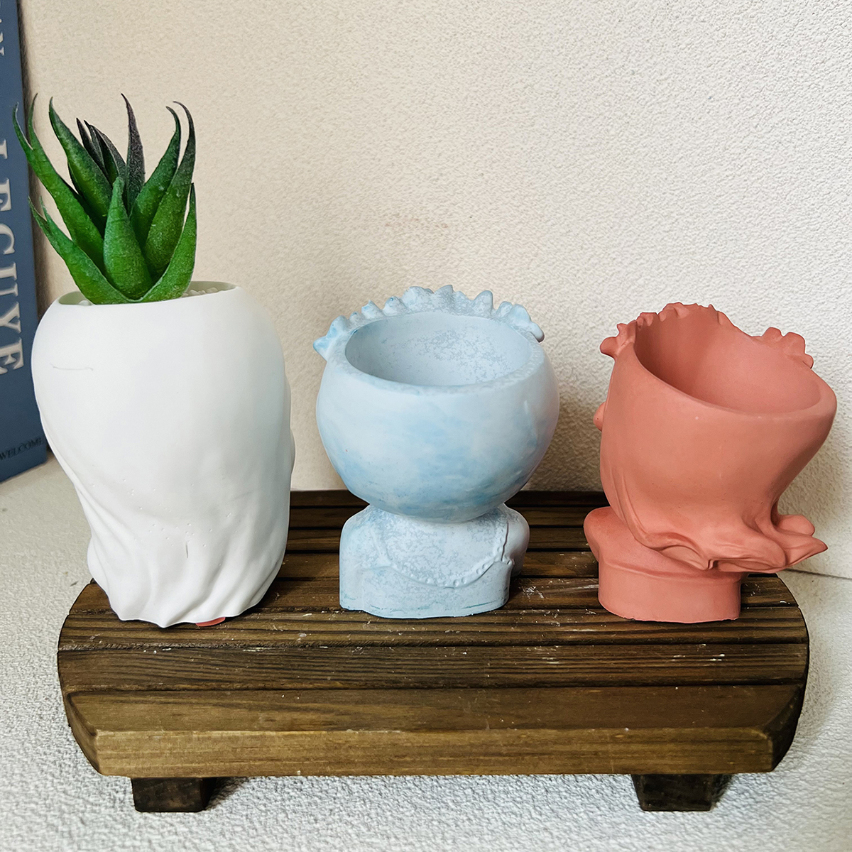 Cute Girl Plant Pot Silicone M - огляд і ціна Gardening Tools Cute